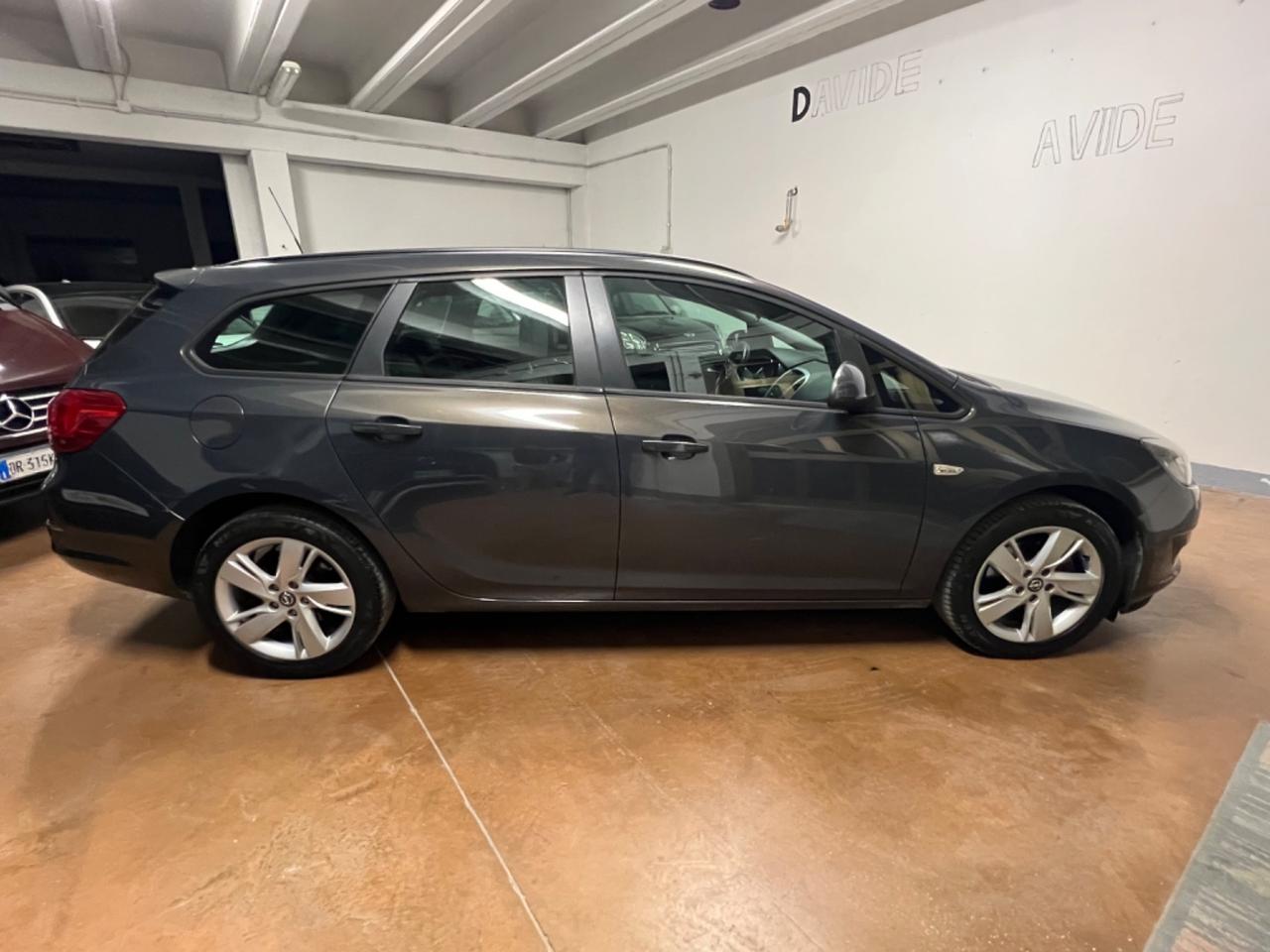 Opel Astra 1.7 CDTI 110CV Sports Tourer Elective
