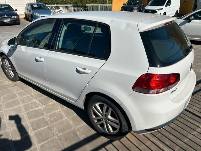 Volkswagen Golf 1.6 TDI DPF 5p. Highline