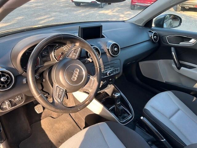 Audi A1/S1 1.6 TDI 105 CV - 2011 PERFETTA