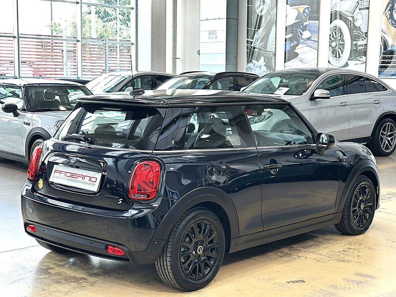 Mini 3 Porte Cooper SE Classic Full Electric Auto - LED-16"-Camera-Keyless-Carplay-IVA