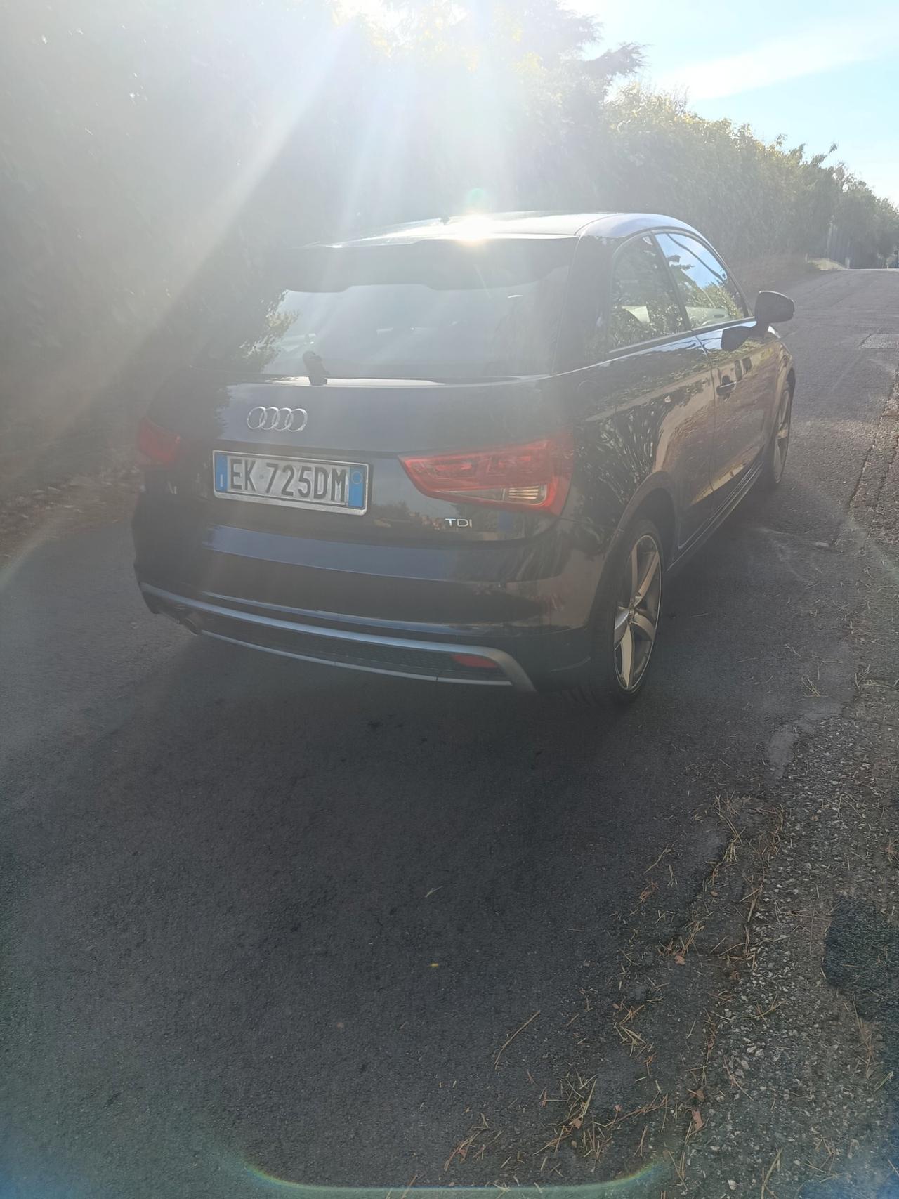 Audi A1 1.6 TDI Attraction