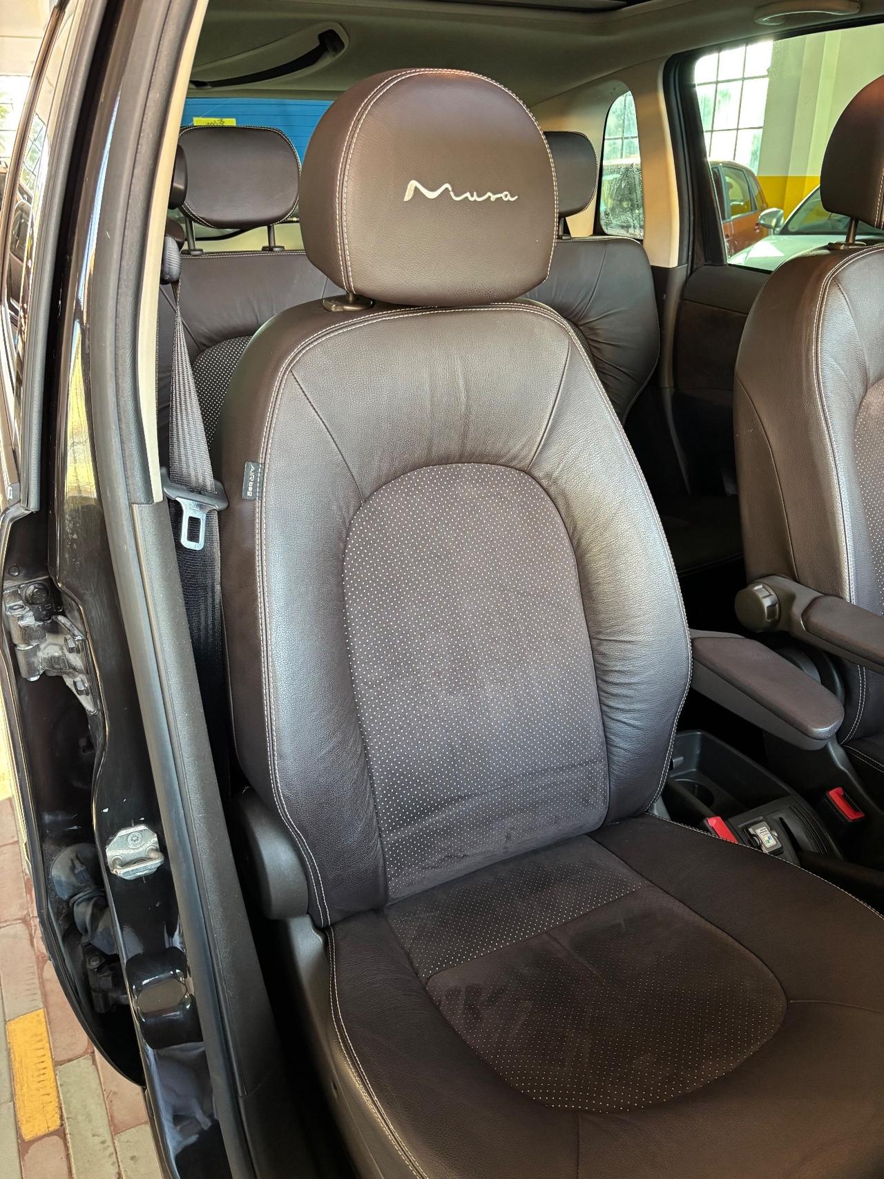 Lancia MUSA 1.6 Multijet Poltrona Frau