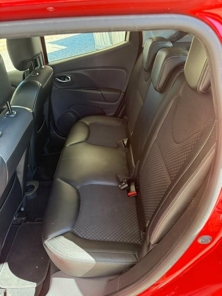 Renault Clio TCe 12V 90 CV 5 porte Moschino Intens
