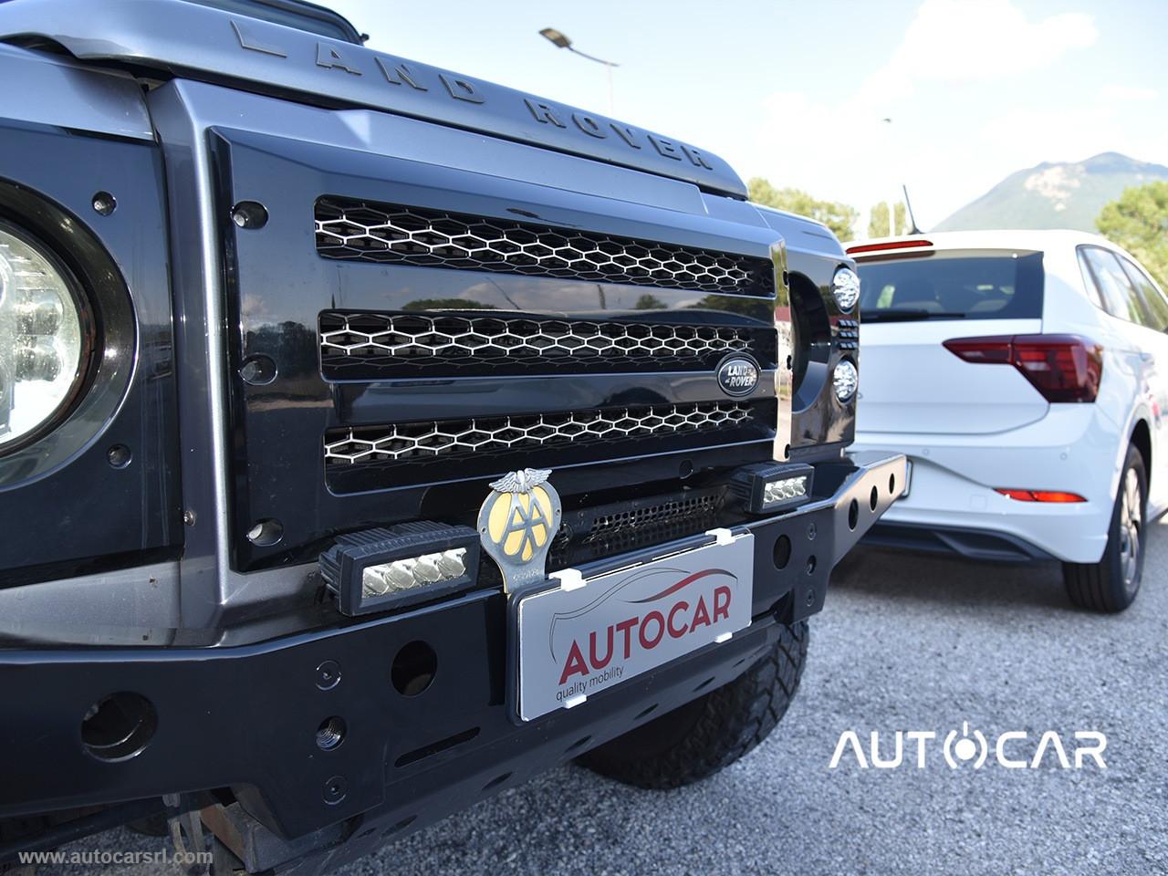 LAND ROVER Defender 110 2.2 TD4 Station Wagon