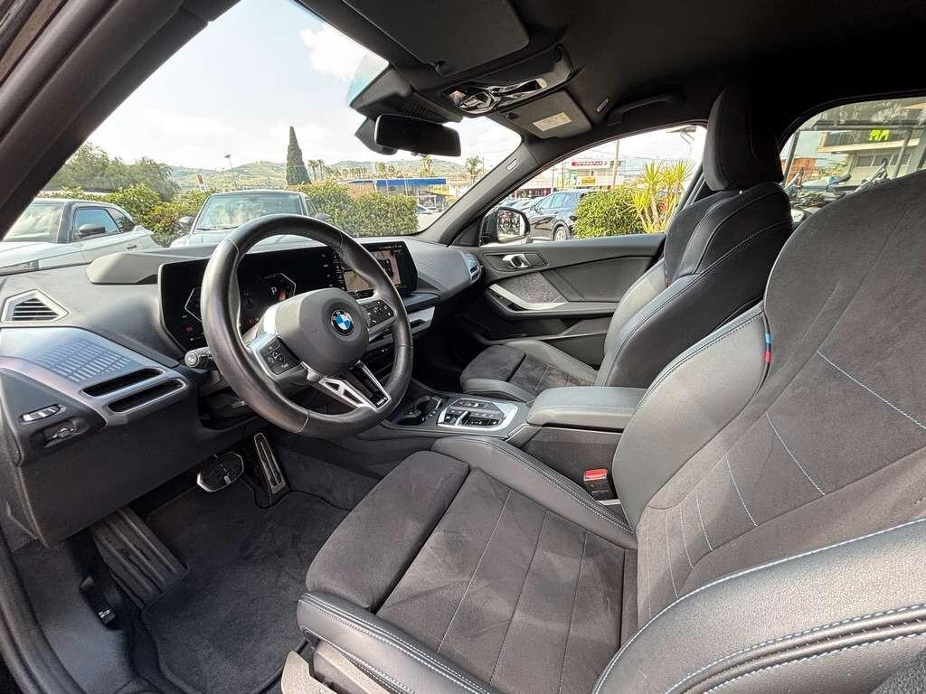 Bmw 118d MSport 2025 / KM 23.000 IVA ESPOSTA Tua a solo 369 Euro al mese