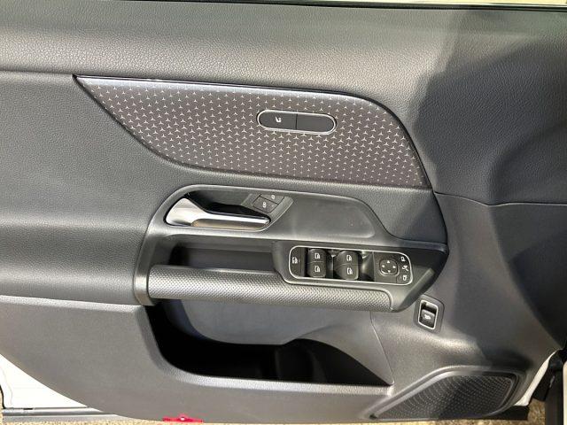 MERCEDES-BENZ GLA 180 d Automatic Advanced