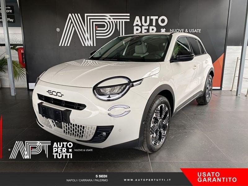 FIAT 600 600 1.2 hybrid La Prima 110cv auto