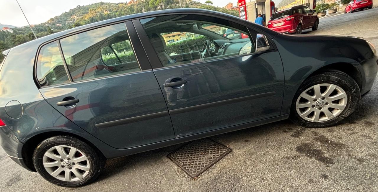 Volkswagen Golf 1.9 TDI 5p. Comfortline