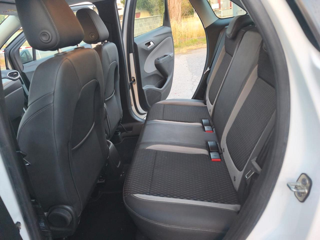 Opel Crossland X 2019---1.5 Diesel