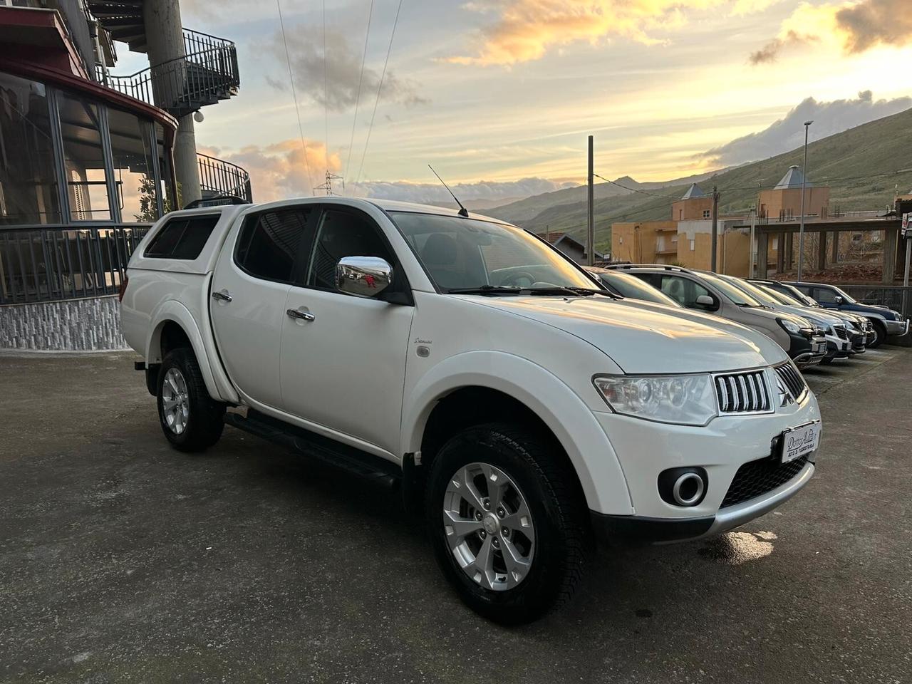 Mitsubishi L200 2.5 DI-D/178CV DC Intense Plus DPF