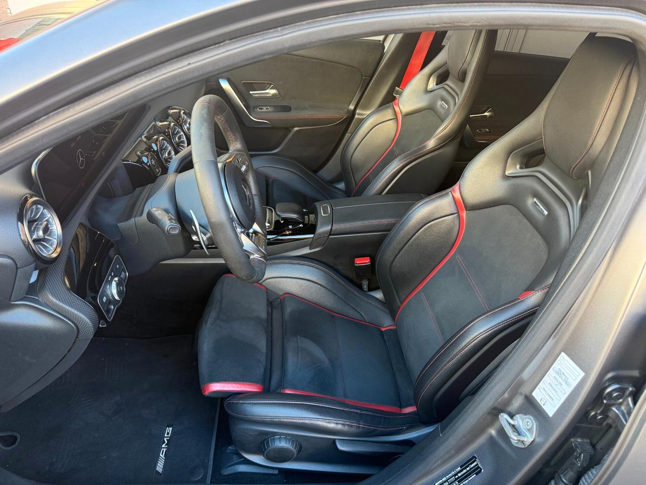 Mercedes-benz A 35 AMG Race Edition
