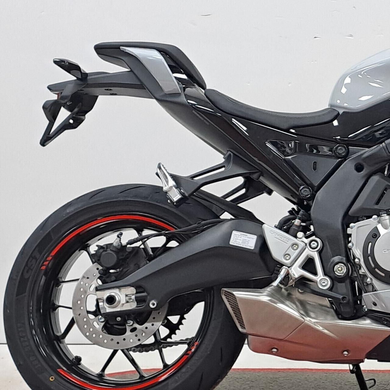 CFMOTO 675 SR-R PATENTE A2