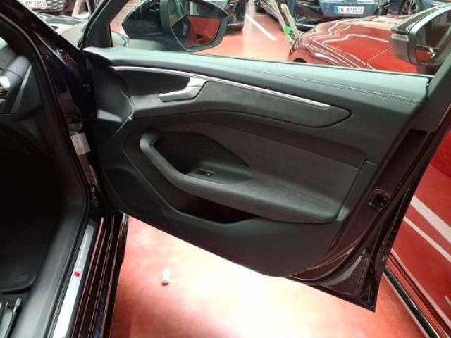 AUDI A6 Avant TDI 150 kW S tronic quattro S line edition.