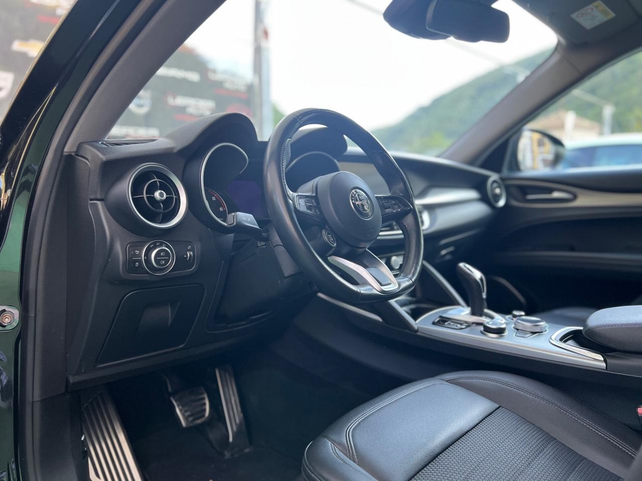 Alfa Romeo Stelvio 190 CV Q4 SPRINT Total Black Full