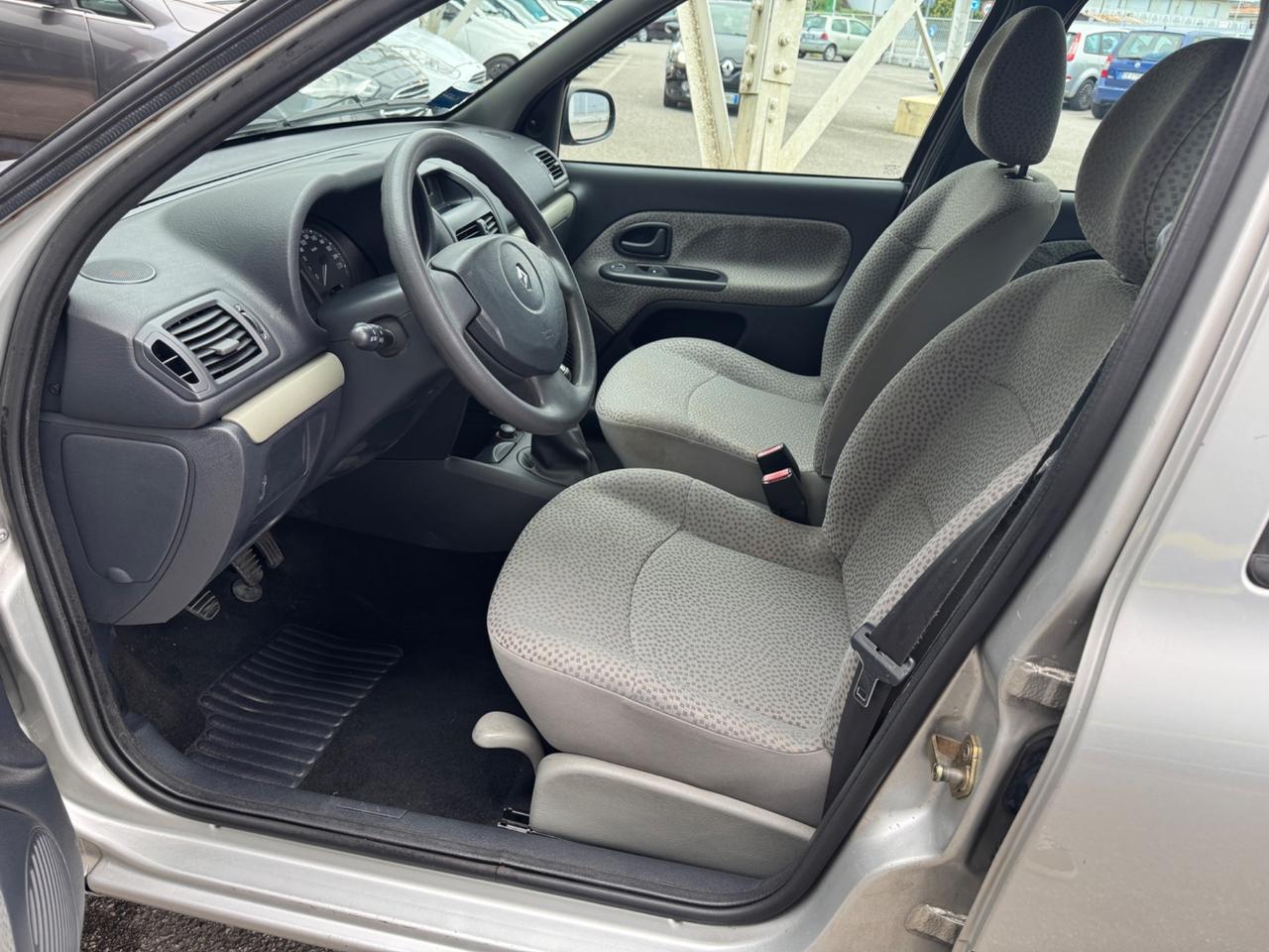 Renault Clio 1.2 cat 5 porte Fairway 84.000KM