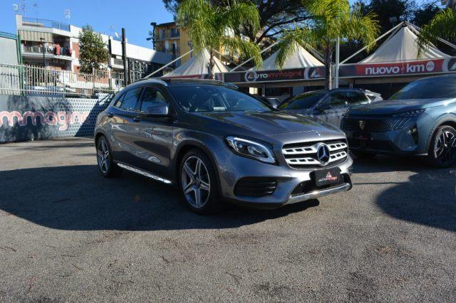 MERCEDES-BENZ GLA 200 d Automatic Premium