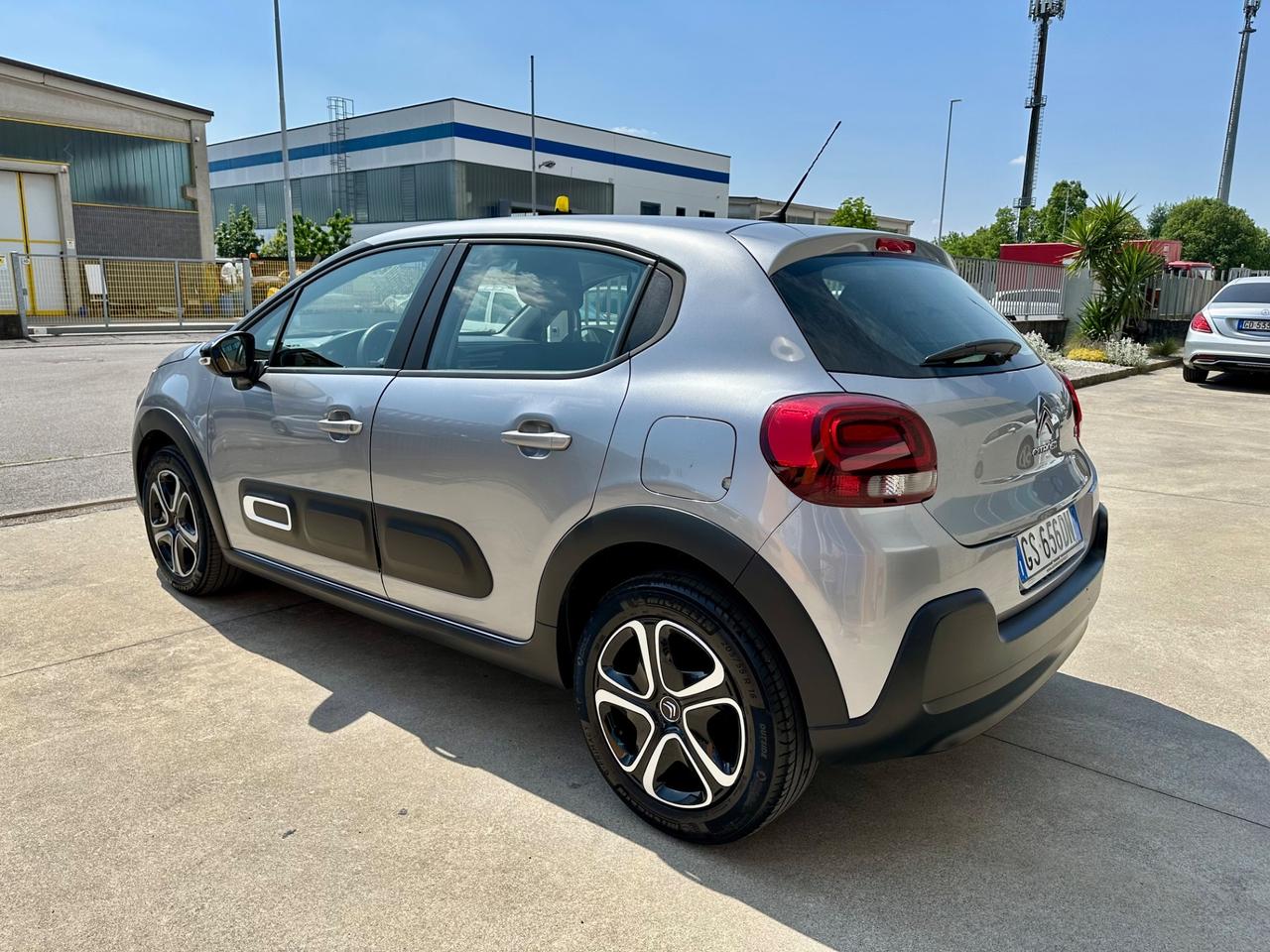 Citroen C3 PureTech 83 S&S C-Series