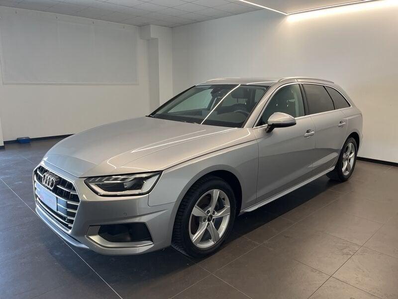 Audi A4 AVANT 35 TDI S TRONIC