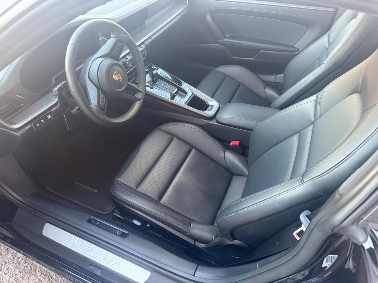 Porsche 911 Carrera
