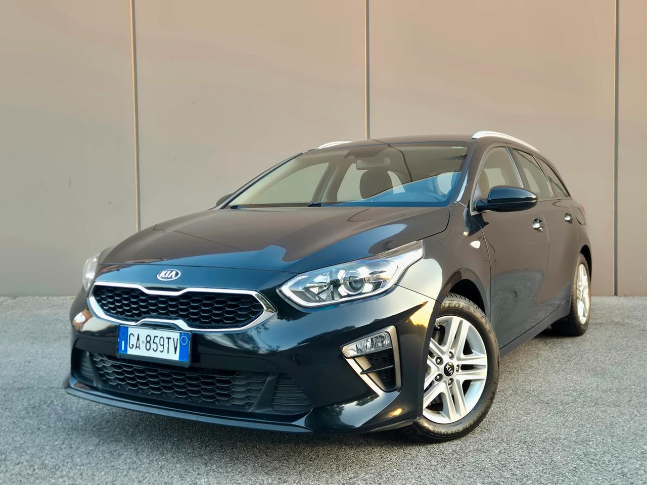 Kia Ceed Sportswagon 1.4 MPi GPL SW Urban