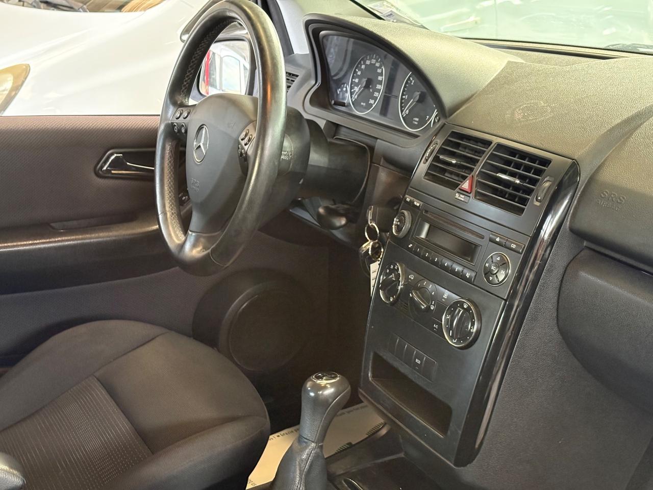 Mercedes-benz A 160 BlueEFFICIENCY Special Edition