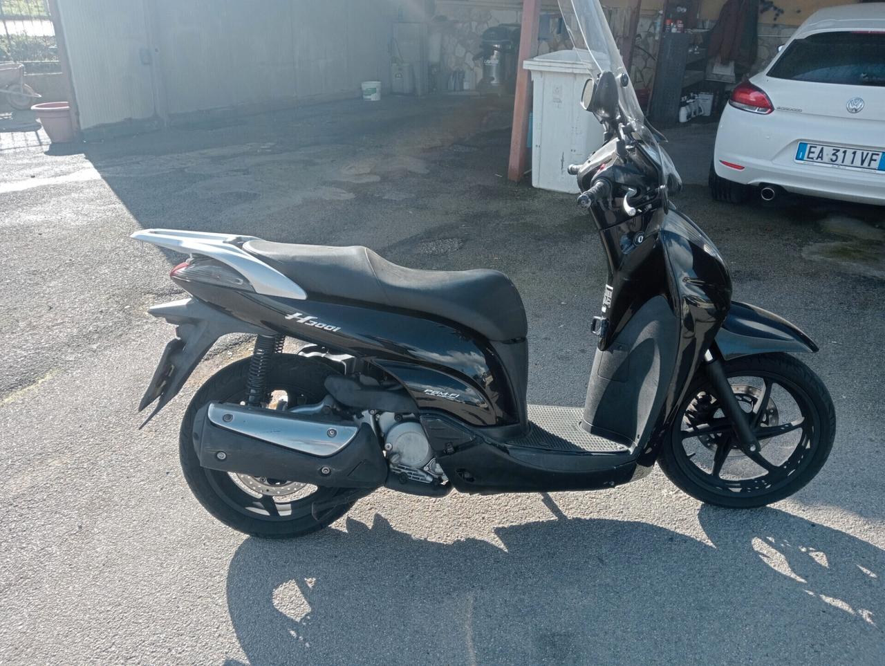 Honda SH 300 sport