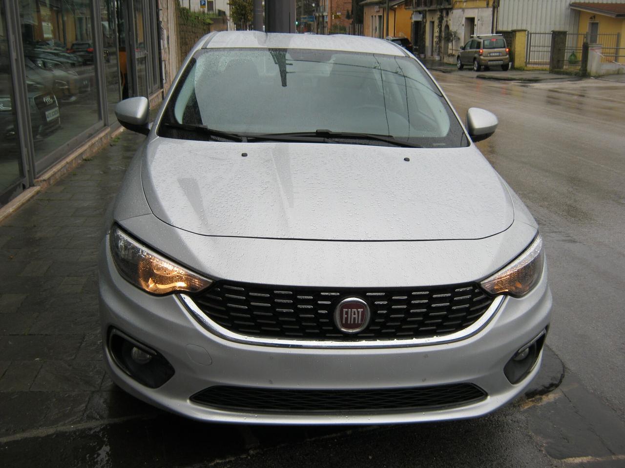 Fiat Tipo 1.6 Mjt 4 porte Lounge+navi-telecamera posteriore