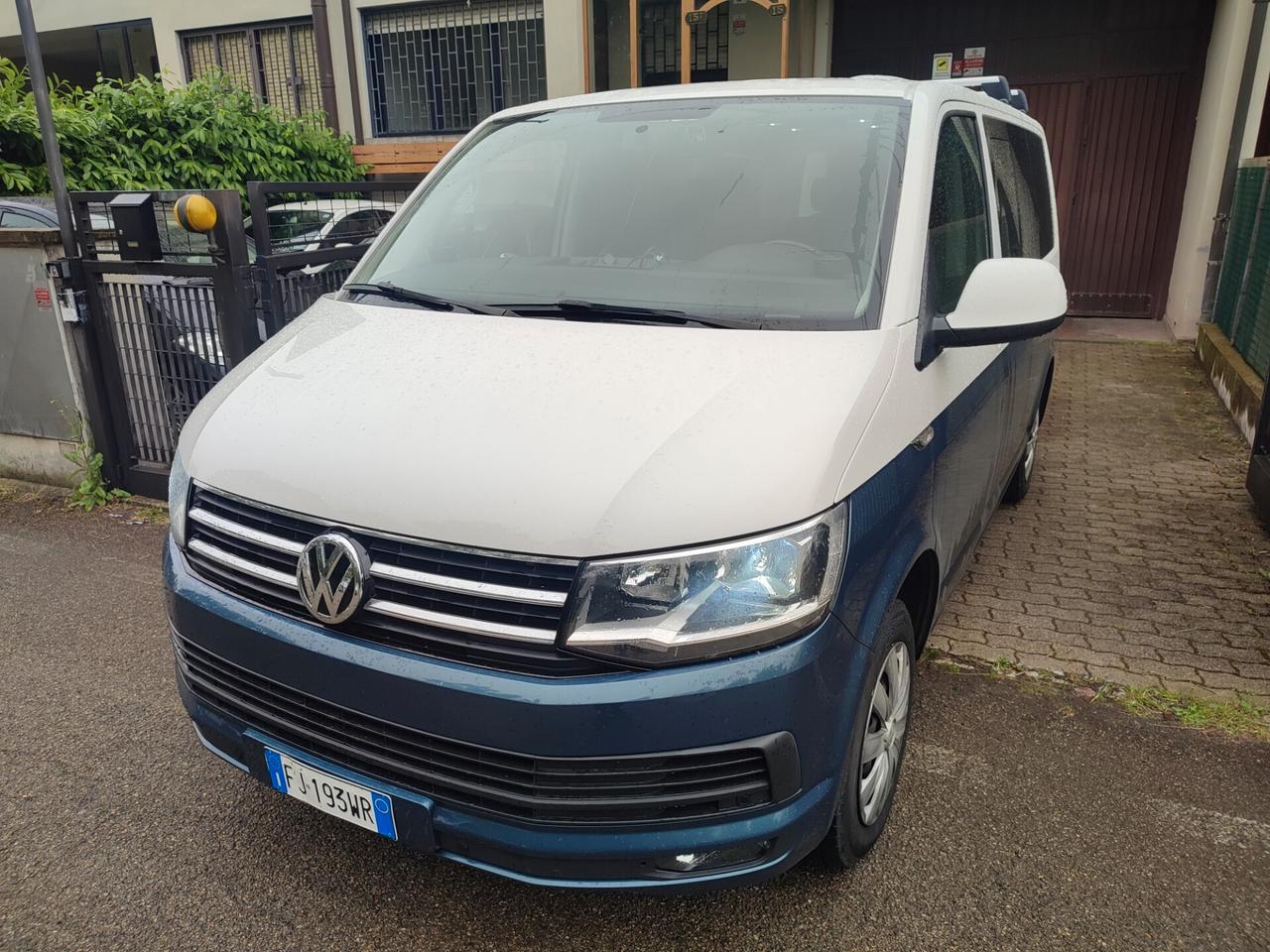 VOLKSWAGEN CARAVELLE 2017 DIESEL EURO6B 6POSTI GANCIO TRAINO