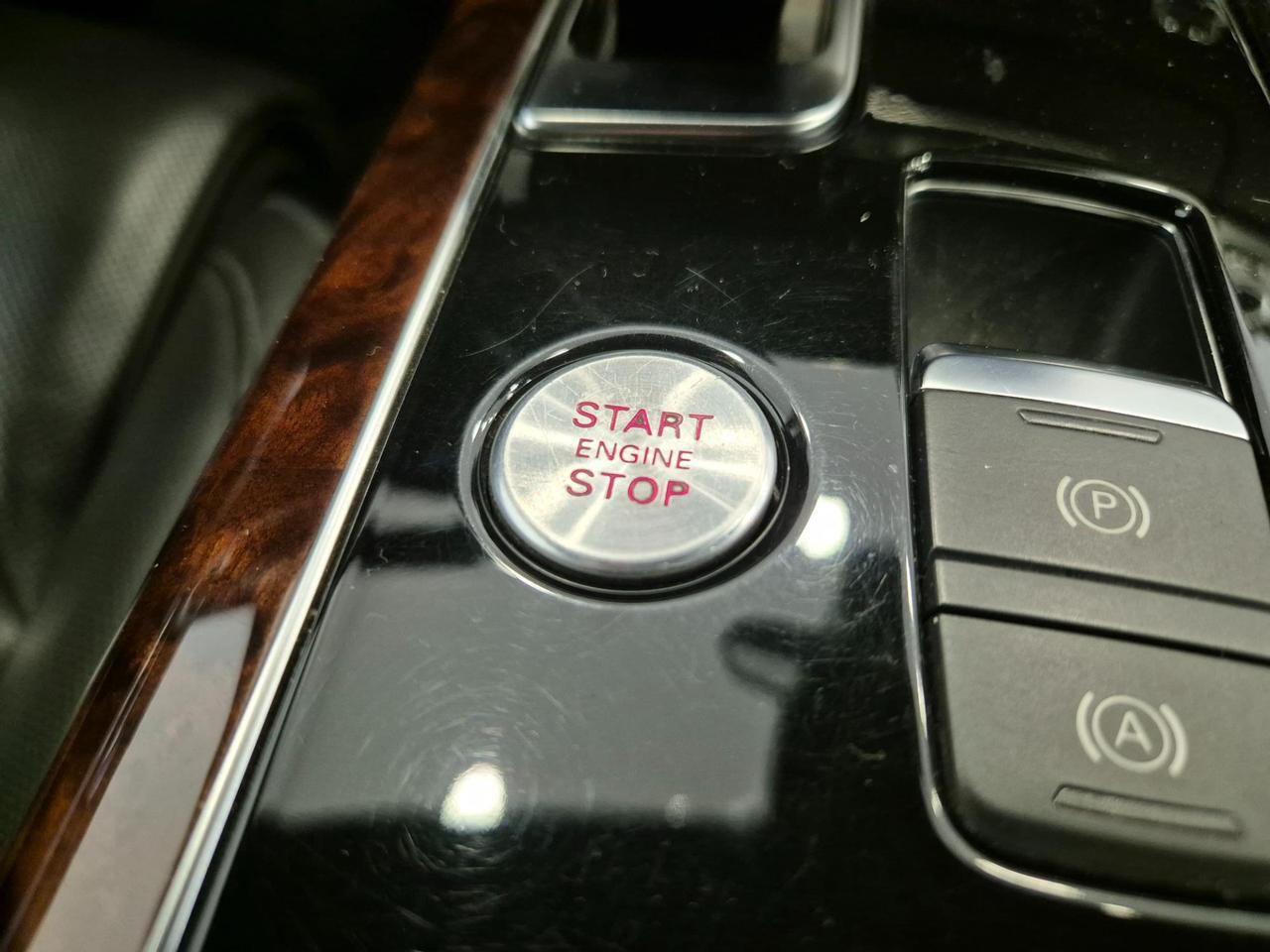 Audi A8 3.0 V6 tdi quattro tiptronic - Cam - Cruise/Lim - Soft Close