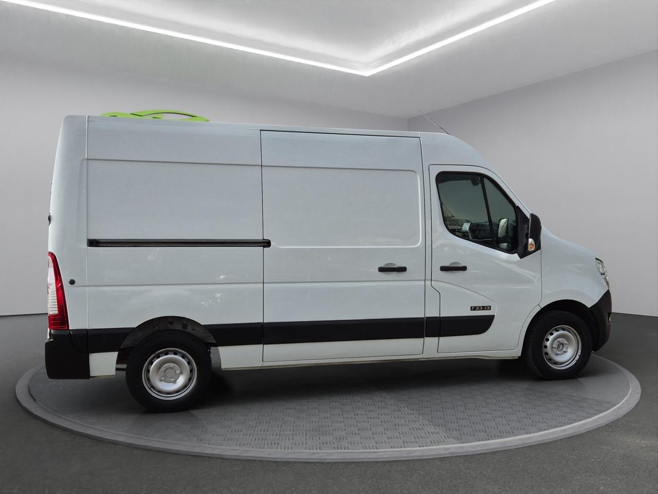 Nissan NV300 non 2300