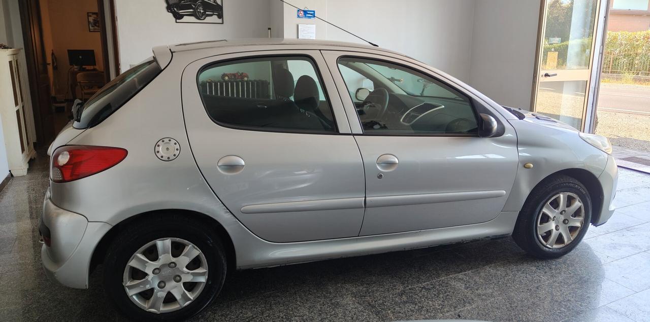Peugeot 206 Plus 1.4 HDi 70CV 5p. Trendy