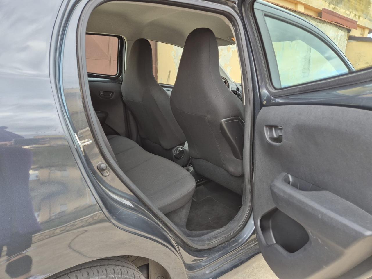 Peugeot 108 VTi 72 5 porte Active