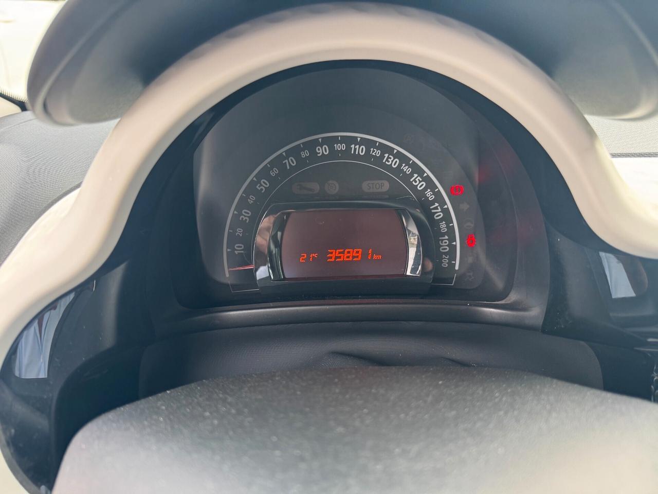 Renault Twingo 1.0cc SCe 65cv Equilibre