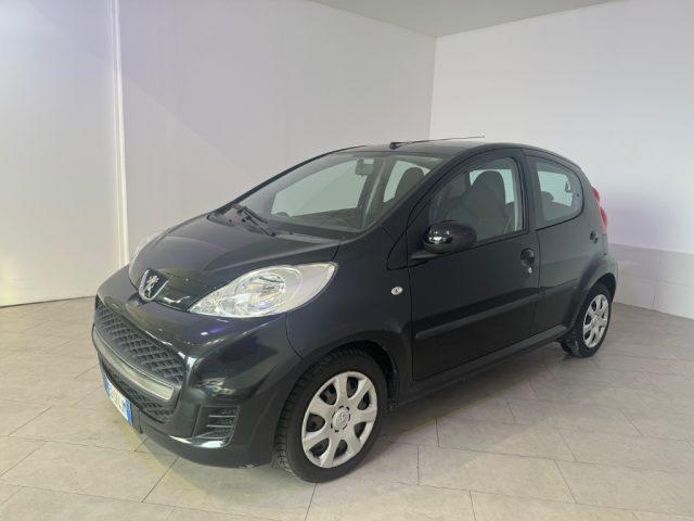 PEUGEOT 107 1.0 68CV 5p. Sweet Years 2Tronic