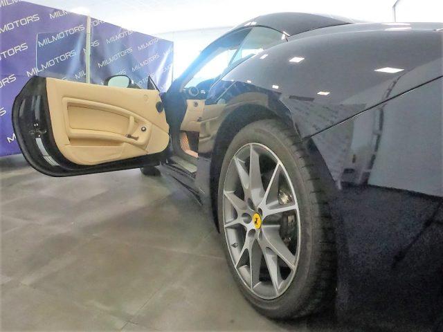 FERRARI California DCT