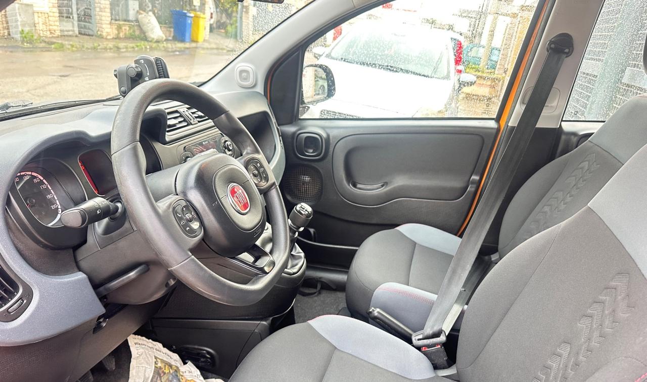 Fiat Panda 1.2 Lounge-2021 USB/PARK/AUX