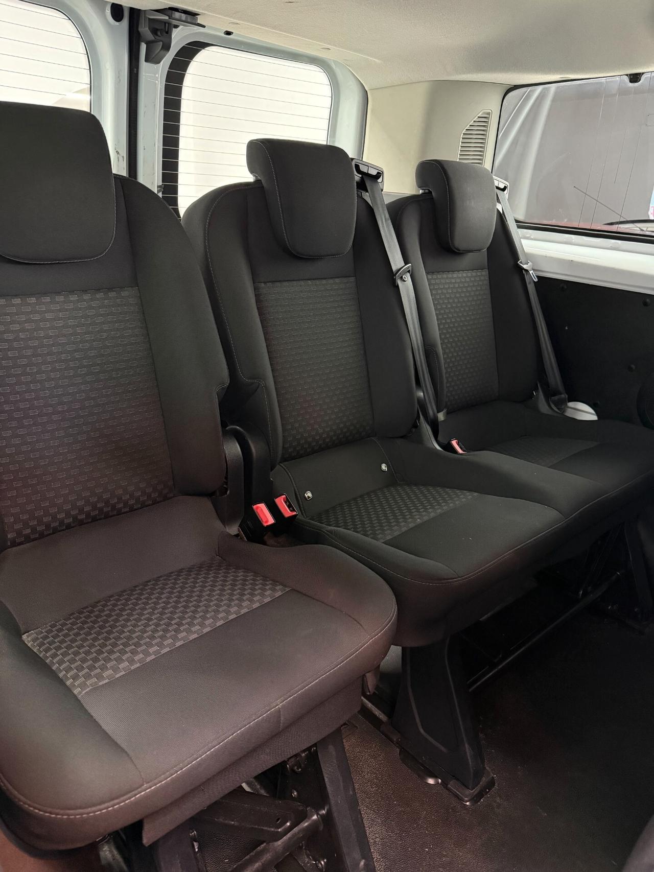 Ford Transit Custom 320 2.0 EcoBlue 130 PC Combi Trend