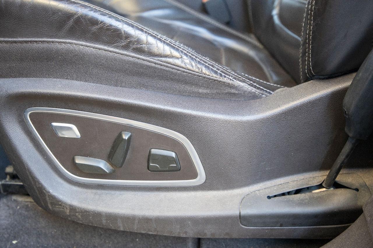 Renault Espace dCi 160CV EDC Energy Initiale Paris 4Control