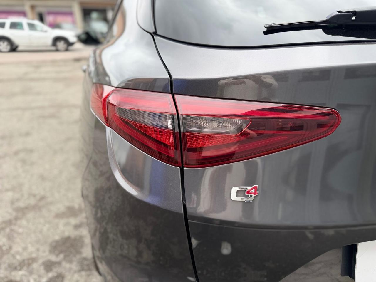 Alfa Romeo Stelvio B-Tech 2.2 210 CV #10543