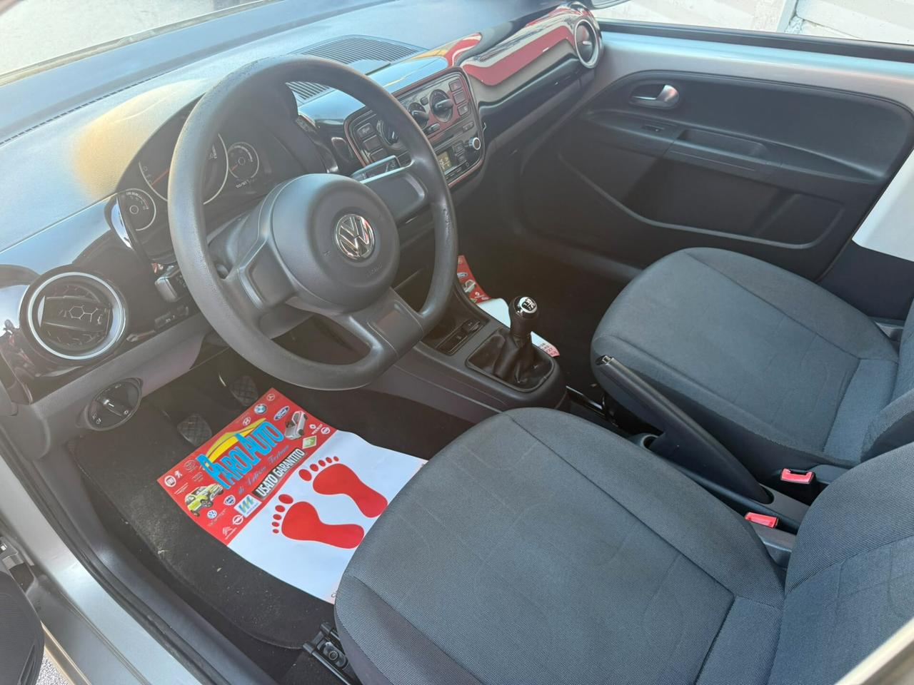Volkswagen up! 1.0 68cv BlueMotion - 2014