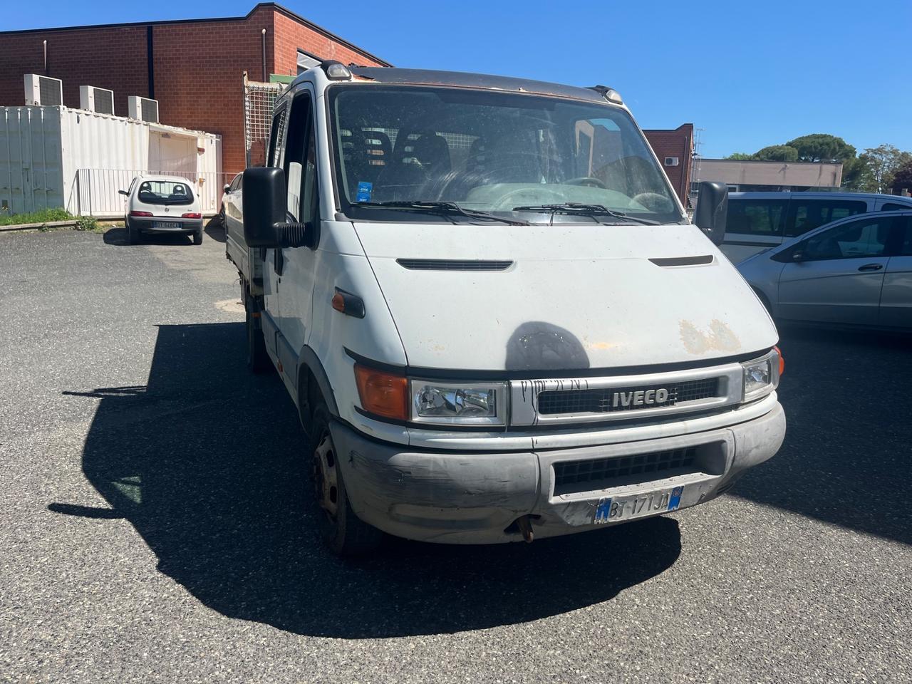 Iveco Daily RIBATABILE TRILATERALE 2001 266.000 KM
