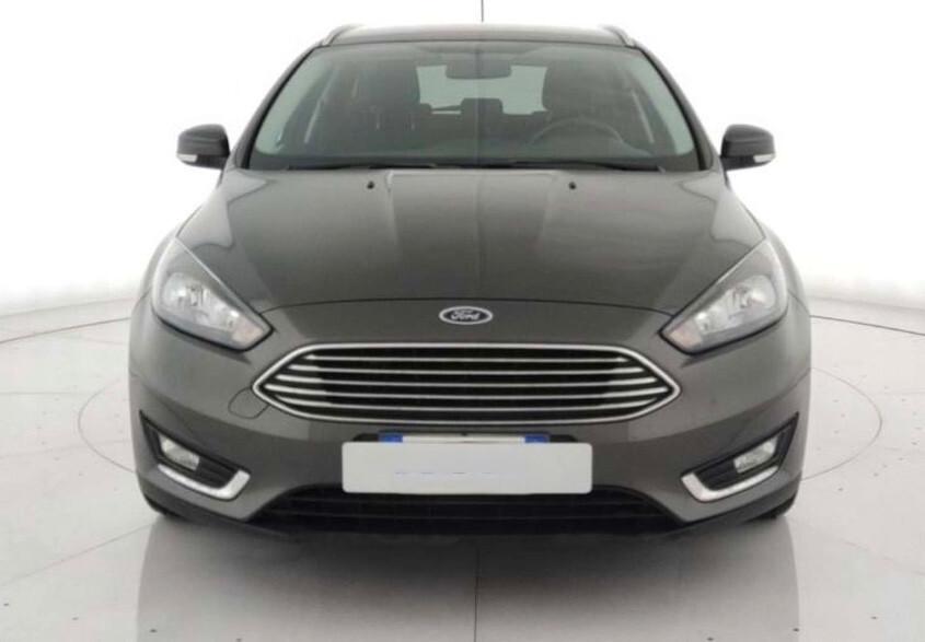 Ford Focus 1.5 TDCi 120 CV / Titanium/ SW