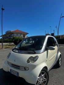 Smart ForTwo 700 coupé pure (45 kW)