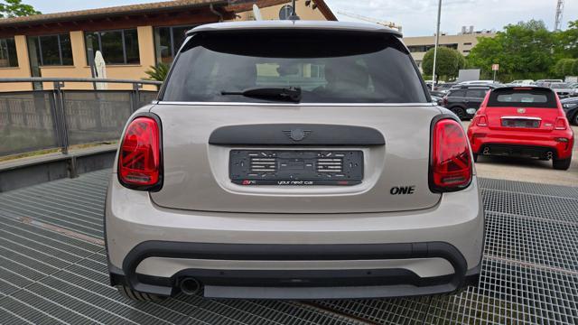 MINI One 1.5 CLASSIC TRIM AUTOM NAVI APPLE NEOPAT GARANZIA
