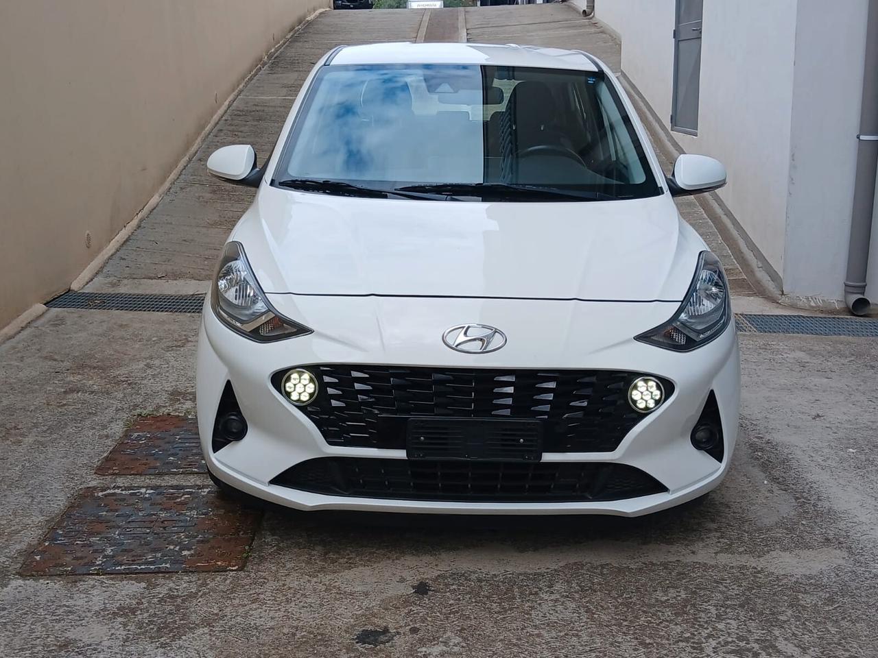 Hyundai i10 1.0 MPI Tech