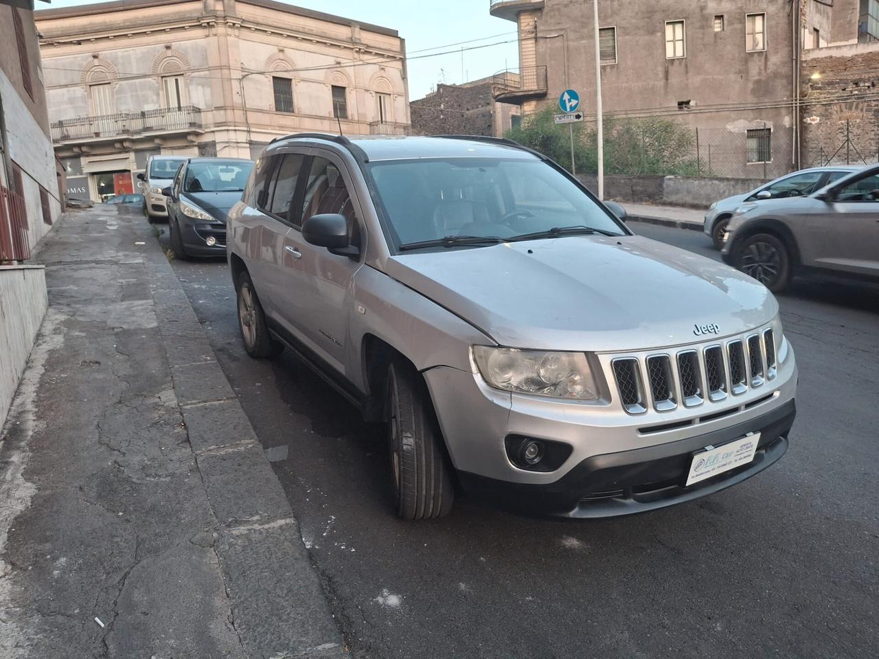 Jeep Compass 2.2 CRD Limited (GRANDINATA)