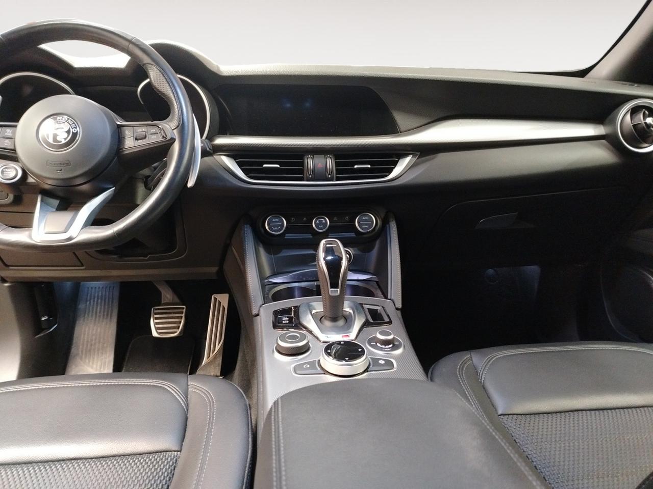 Alfa Romeo Stelvio 2.2 t Sprint rwd 160cv auto