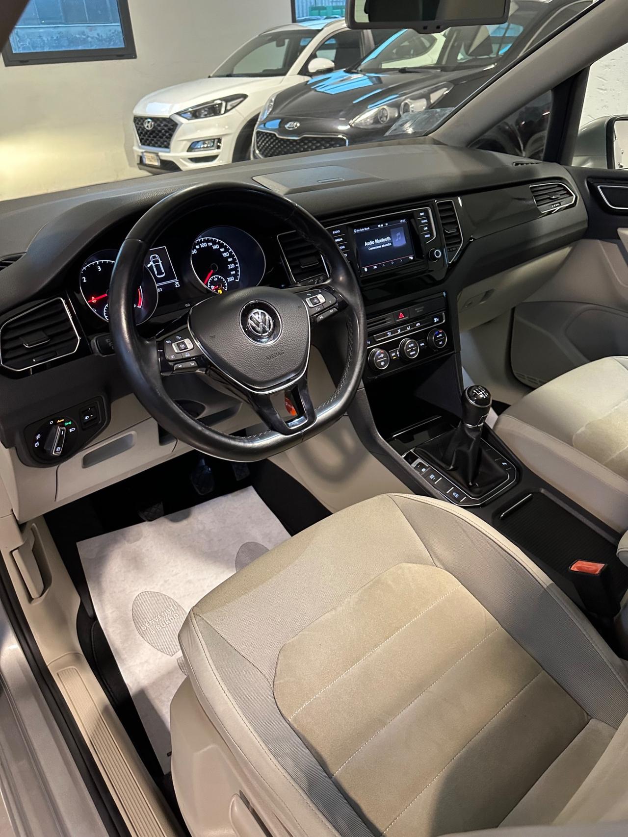 Volkswagen Golf Sportsvan 1.6 TDI 110CV Highline BlueMotion Technology