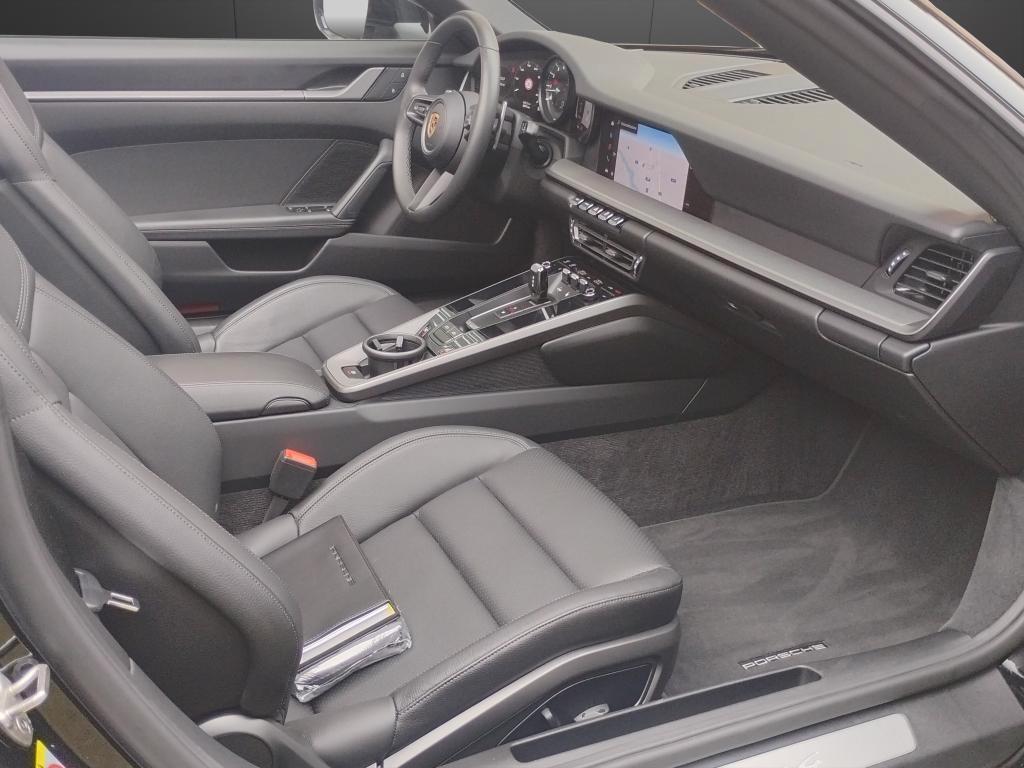 Porsche 992 TARGA 3.0 4 auto..KM 8000..