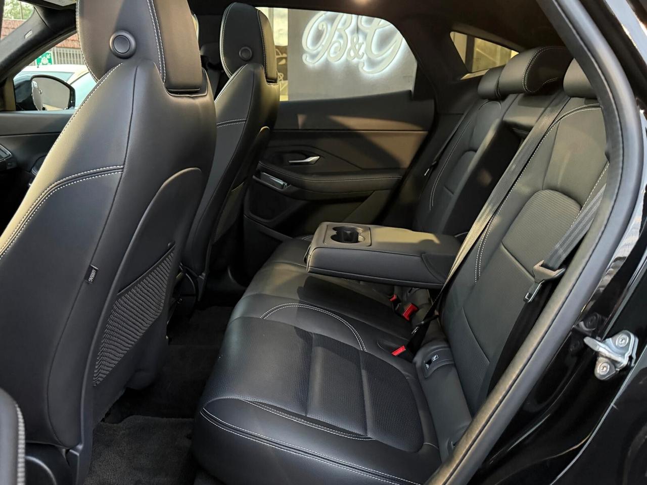 JAGUAR E-PACE 2.0D AWD R-DYNAMIC BLACK MHEV 204CV TETTO PELLE NAVI ANNO 2022